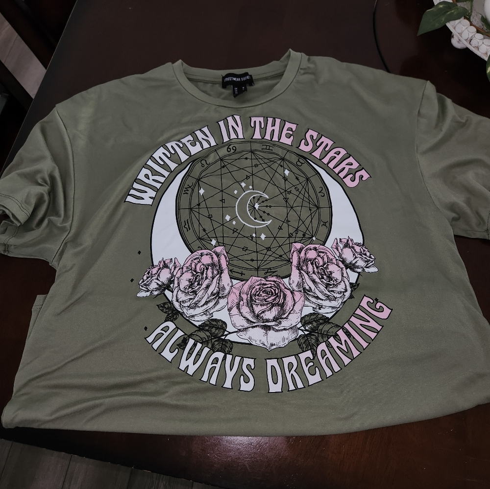 Streetwear Society  graphic tshirt